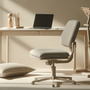 accessoires ergonomiques sur bureau minimaliste, lumière naturelle, ambiance confortable et productive